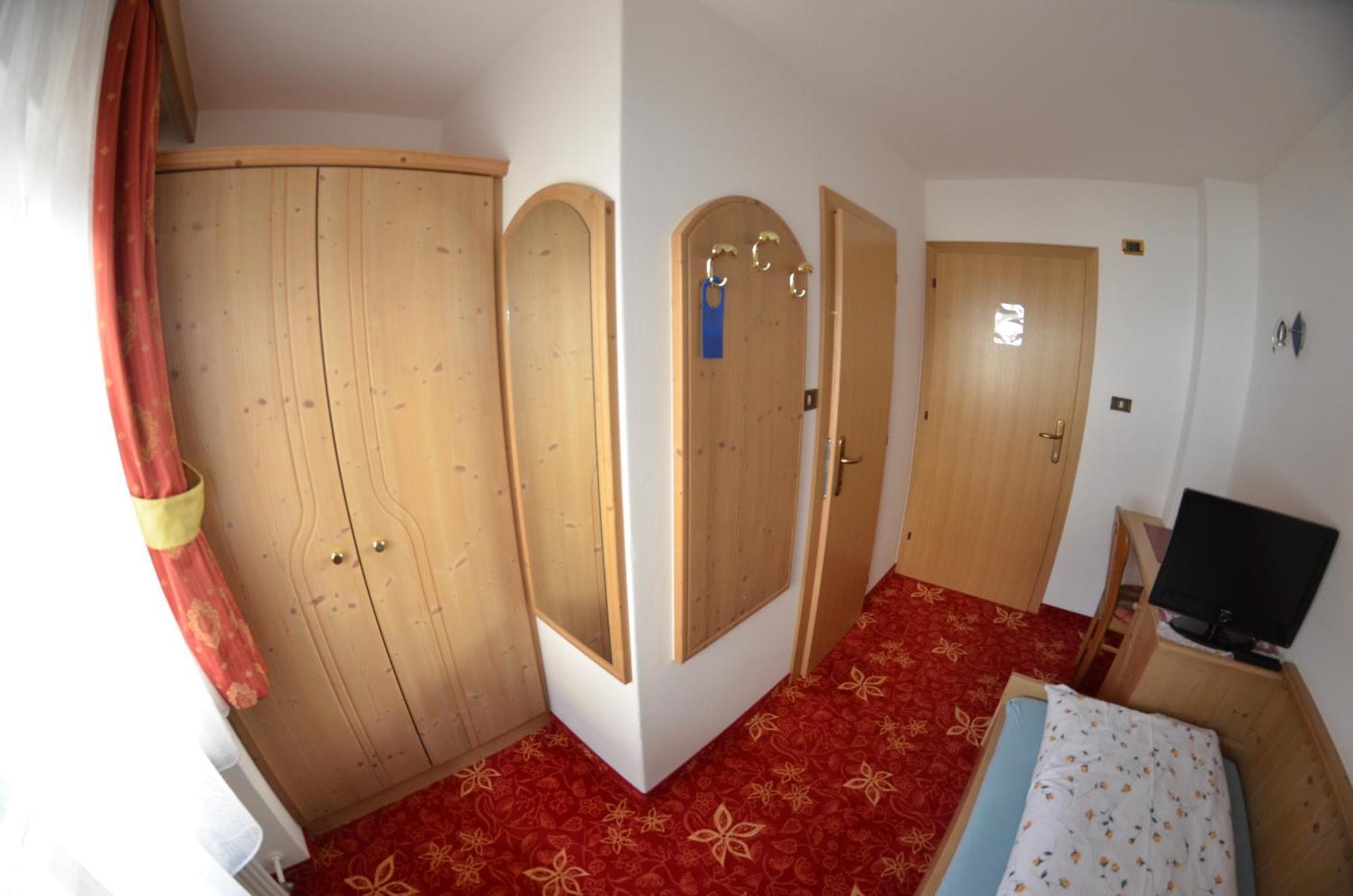 Santa Cristina Val Gardena 가르니 오씨 B&B 객실 사진